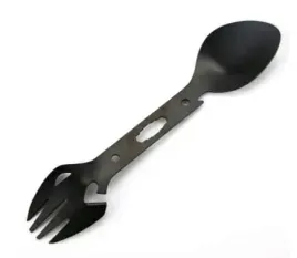 da41-niezbednik-turystyczny-8w1