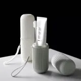 ag870c-etui-na-szczoteczke-i-paste-biale-rodzaj-pojemnik
