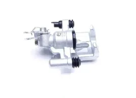 zacisk-przod-prawy-mazda-626-v