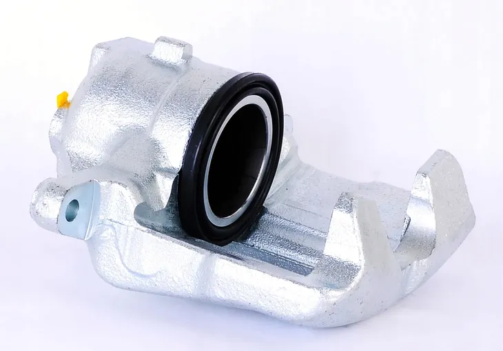 zacisk-przod-lewy-vw-passat-b5-b5fl-waga-z-opakowaniem-0-6-kg