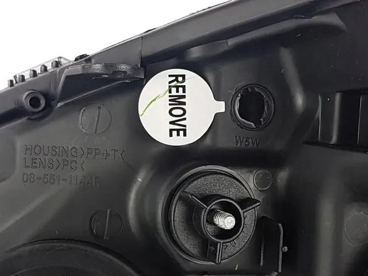 reflektor-abakus-551-1144r-ld-em-informacje-dodatkowe-zarowki-w-zestawie