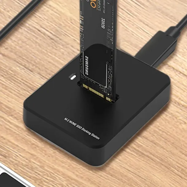 stacja-dokujaca-dyskow-m-2-nvme-adapter-ssd-m2-producent-anytech