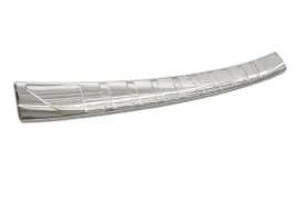 nakladka-listwa-ochronna-na-zderzak-do-mercedes-c-klasa-v-s206-2021-kombi
