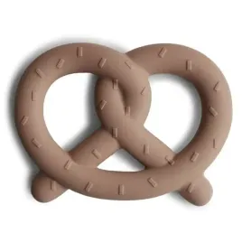 mushie-silikonowy-gryzak-precel-pretzel-natural