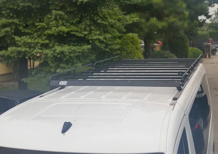 platforma-dachowa-bagaznik-ford-transit-custom-l2h1-zabezpieczenie-antykradziezowe-nie