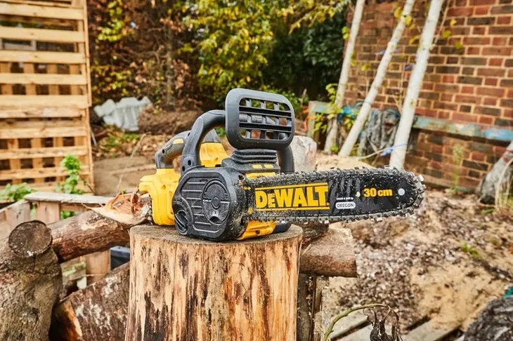 pilarka-lancuchowa-dewalt-dcm565p1-30cm-seria-dw-dcm565p1