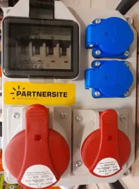 rozdzielnica-budowlana-230v-380v-z-zabezpieczeniem