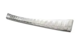 nakladka-listwa-ochronna-na-zderzak-do-toyota-yaris-iv-xp210-2020-hb