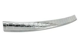 nakladka-listwa-ochronna-na-tylny-zderzak-do-skoda-karoq-i-nu-2021-
