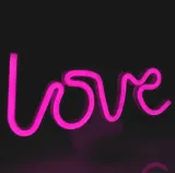 zd79b-neon-led-napis-love-moc-5-w