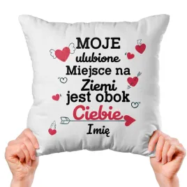poduszka-biala-40x40cm-moje-miejsce-jest-obok-ciebie-imie-na-walentynki