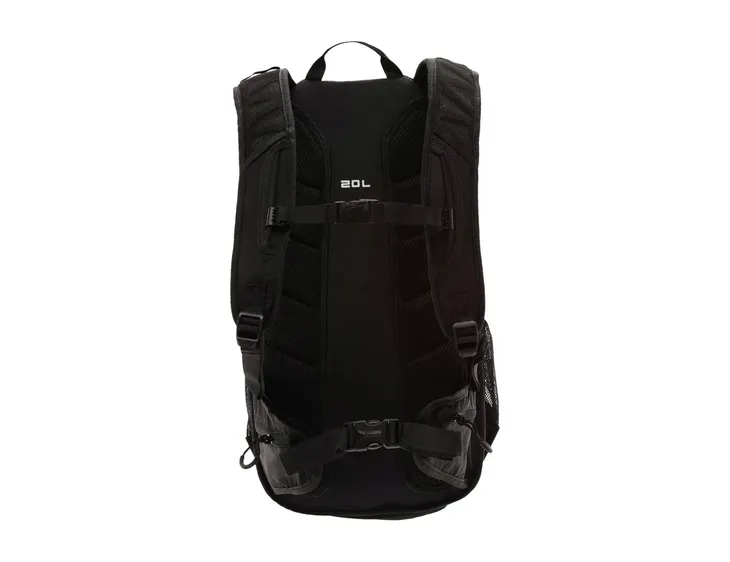 plecak-rowerowy-na-rower-kross-total-20l-black-pojemnosc-20-l