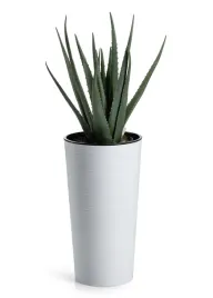 wysoka-doniczka-biala-na-balkon-taras-wklad-dluto-nowoczesna-donica-36cm