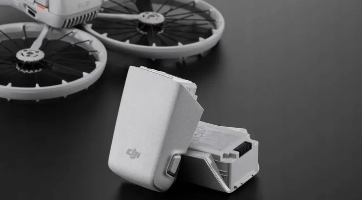 akumulator-dji-flip-inteligentna-bateria-do-drona-3110-mah-oryginal-marka-dji