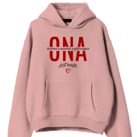 bluza-damska-rozowa-kaptur-na-prezent-walentynki-dla-niej-ona-jest-moja-m
