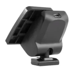 kamera-samochodowa-wideorejestrator-navitel-r600-karta-32gb