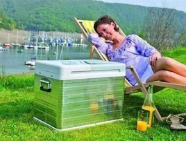 lodowka-mobicool-9105302772-szara-39l