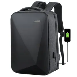 plecak-biznesowy-na-laptopa-usztywniany-ze-skorupa-czarny-z-usb-jak-walizka
