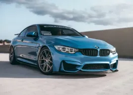 plakat-na-sciane-niebieskie-bmw-marka-premium-auto-sport-70x50-cm