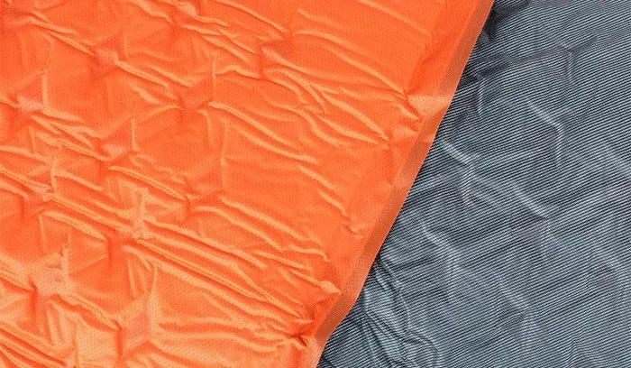 bcb-profesjonalna-karimata-samopompujaca-pokrowiec-kolor-czerwony