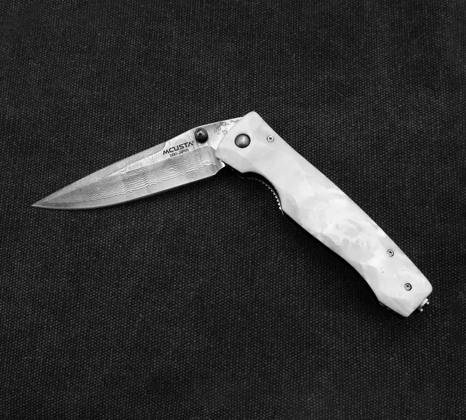 mcusta-elite-corian-damascus-vg-10-85-cm-typ-skladane