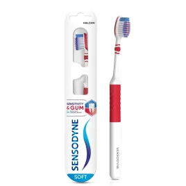 sensodyne-szczoteczka-do-zebow-nadwrazliwosc-i-dziasla-soft-miekka