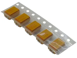 kondensator-kyocera-tpsd227k010r0050