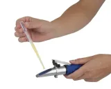 refraktometr-do-pomiaru-siary-stan-opakowania-oryginalne