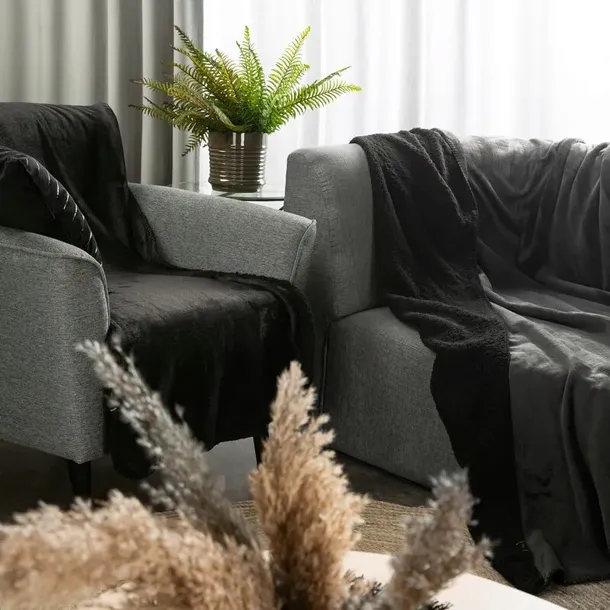 koc-tedy-150-x-200-cm-czarny-material-wykonania-mikrofibra