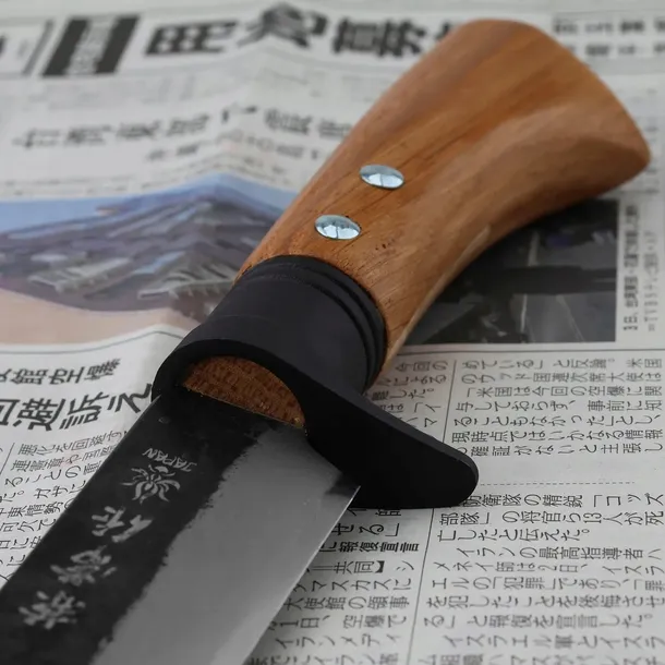 kanetsune-shirogami2-kuro-one-damascus-15-cm-rodzaj-noz