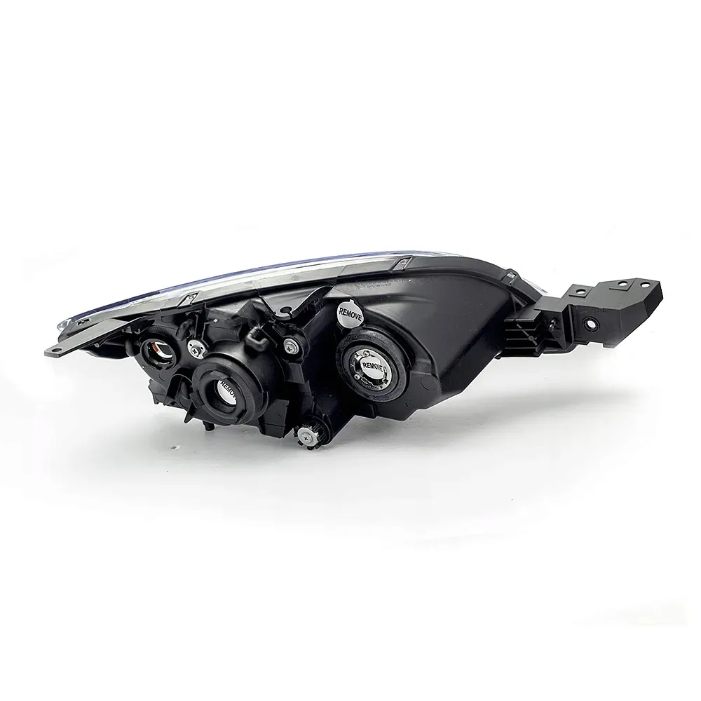 reflektory-lampy-mazda-3-03-kpl-l-p