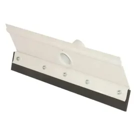 es7790n-zgarniak-obornika-i-gnojowicy-400-mm