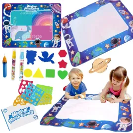 wodna-mata-wielofunkcyjna-z-motywem-kosmosu-zestaw-z-pisakami-szablonami