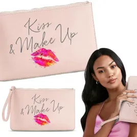 kosmetyczka-damska-kiss-roz-na-zamek-soft-pink