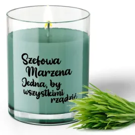 swieca-zapachowa-personalizowana-etykieta-dla-szefowej-imie-01-jablko