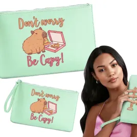 kosmetyczka-damska-kapibara-mietowa-na-zamek-soft-mint