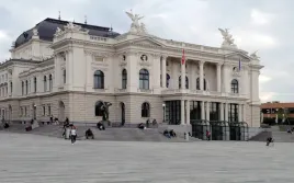 fototapeta-dmp-opera-07-368x254