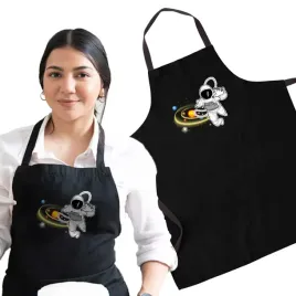 fartuch-kuchenny-bawelniany-astronauta-02-czarny-swietny-prezent-fartuszek