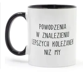 kubek-bialy-czarne-dno-m2p-na-pozegnanie-01
