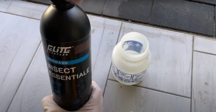 srodek-do-us-owadow-insect-essentiale-5l-ed045-proelite-producent-elite-detailer