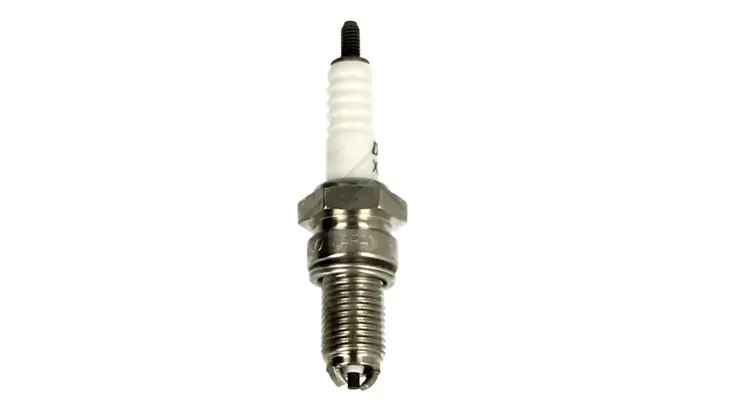 swieca-zaplonowa-denso-u24etr-odstep-elektrod-0-7-mm