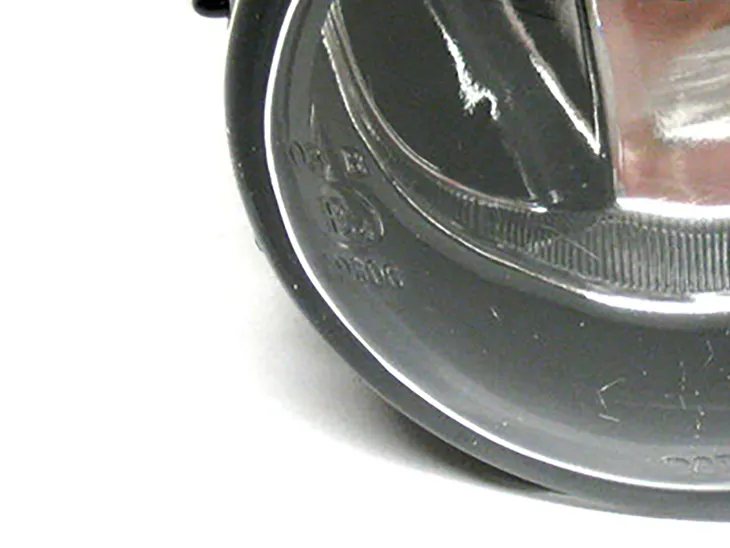 halogeny-vw-golf-5-03-09-strona-zabudowy-prawa