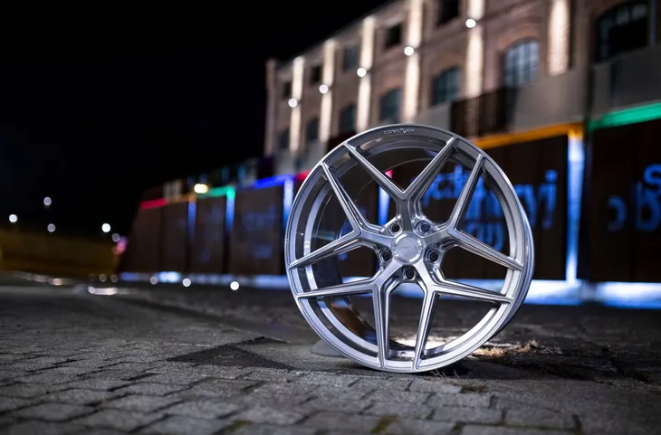 concaver-cvr2-21x95-et14-61-blank-brushed-titanium-szerokosc-felgi-9-5
