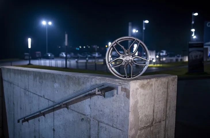 concaver-cvr3-19x95-et20-45-blank-brushed-titanium-szerokosc-felgi-9-5