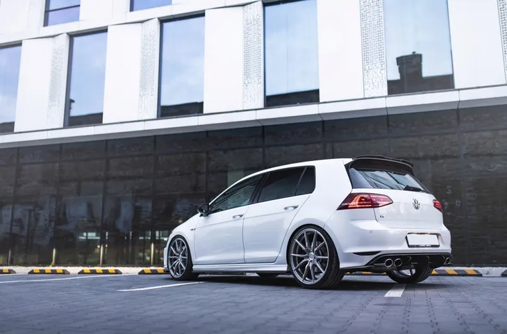 concaver-cvr4-20x9-et20-35-blank-brushed-titanium-srednica-felgi-20