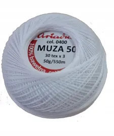 kordonek-muza-50-ariadna-30-3-550m-50g-400-biala