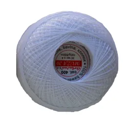 kordonek-muza-20-ariadna-30-4-830m-bialy-lub-ecru