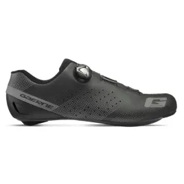 buty-rowerowe-szosowe-gaerne-carbon-g-tornado-matt-black-44