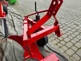 plug-1-skibowy-mini-ciagnika-kubota-kitajec-ogrodowy