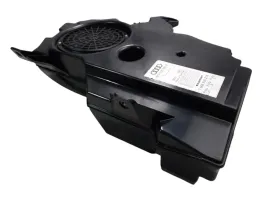 subwoofer-do-audi-ze-wzmacniaczem-blaupunkt-7-606-500-216